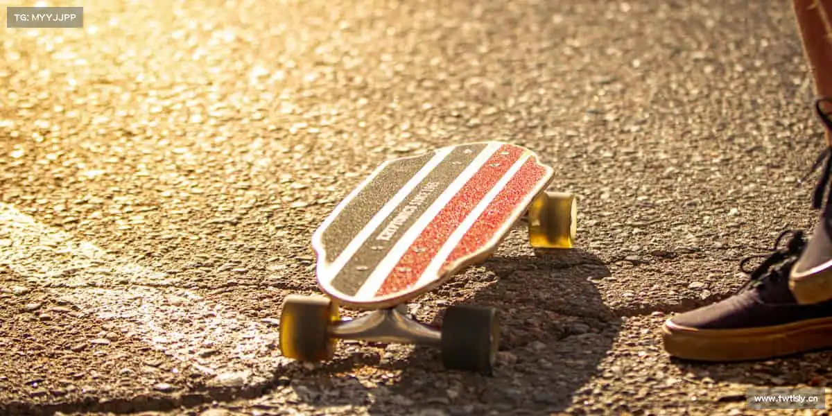 IM电竞⚽️踢开界限，跑向自由 —— 这里是你的运动舞台！